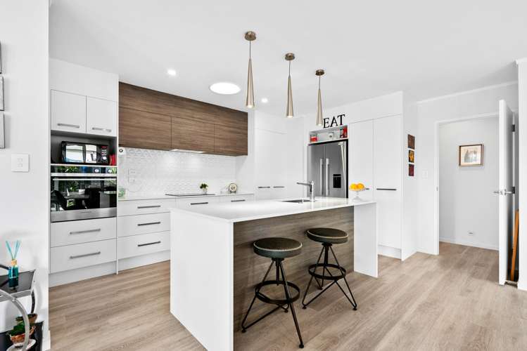 29 Saint Michael Crescent One Tree Point_8