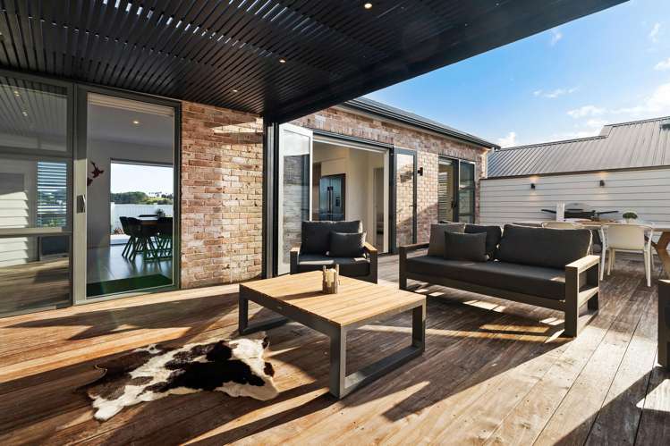 47 Angiangi Crescent Beachlands_10