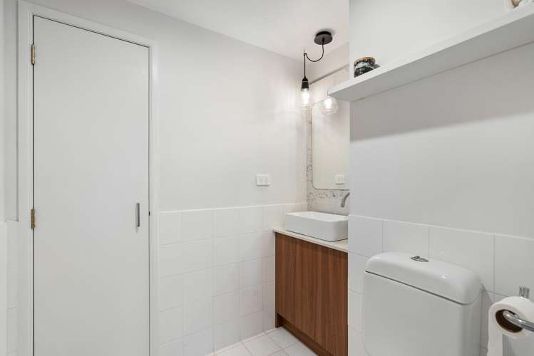 2E/8 Howe Street Freemans Bay_11