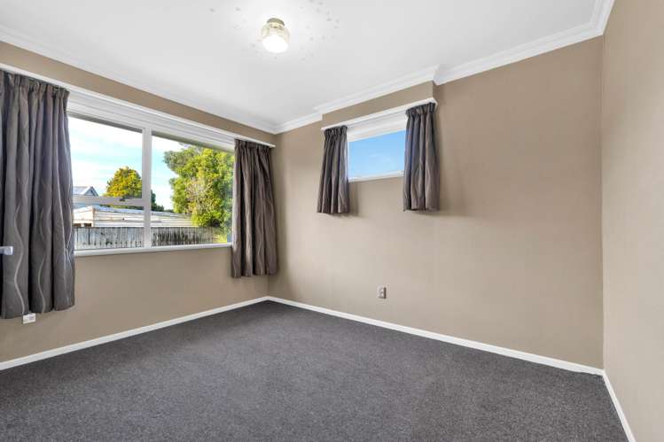 86 Brecon Road Stratford_16