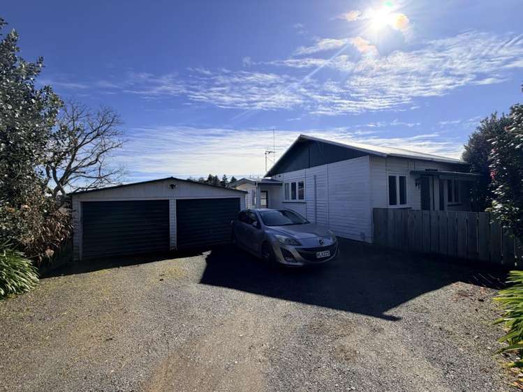 3/1367 Te Rahu Road_0