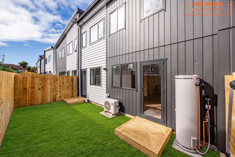 2/10 Richard Road Mangere_26