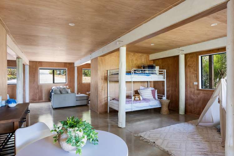 4 Hillside Crescent Leigh_20