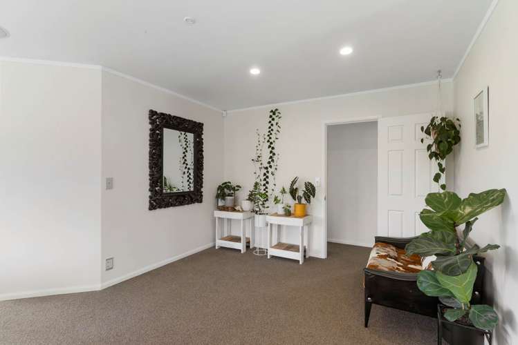 1162 East Coast Road Whakatiwai_7