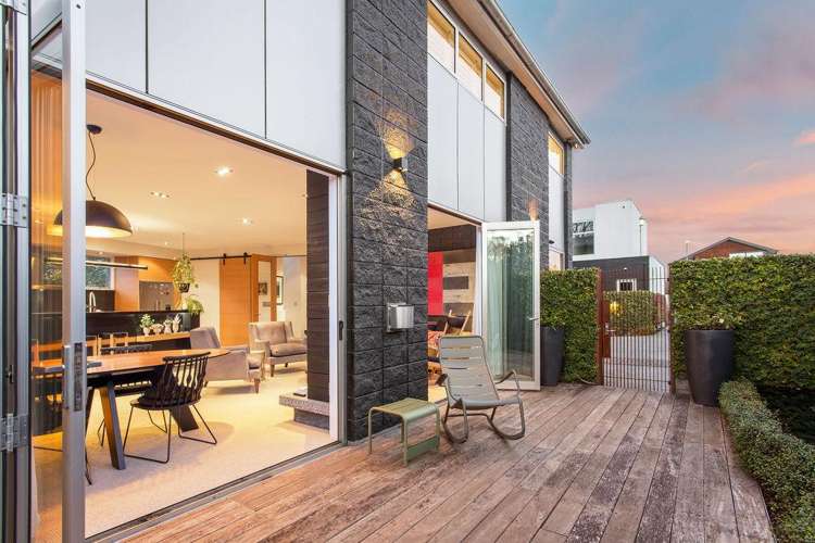 93 Merivale Lane Merivale_19