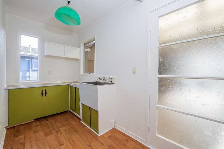 1 Surman Place Glen Eden_15