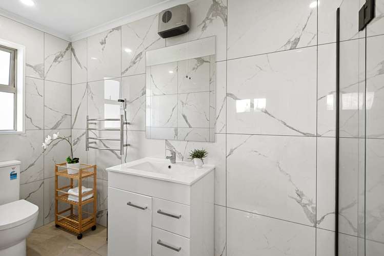 25 Arabella Crescent Yaldhurst_9