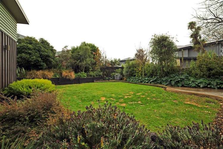 147 England Street Linwood_11