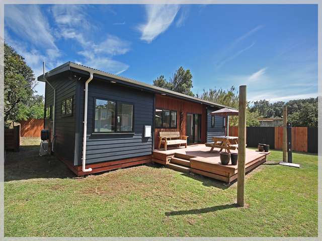 6 Dustin Street Foxton Beach_4