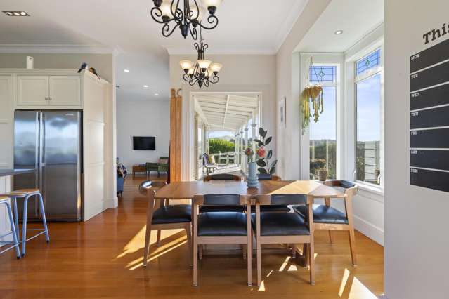 Contemporary Timeless Elegance