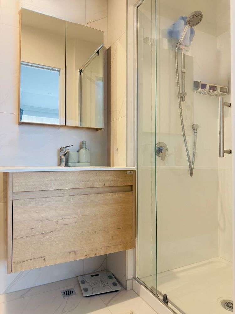 9/1 Myrtle Street Hutt Central_24