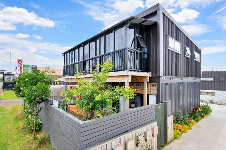 4337 Great North Road Glendene_19