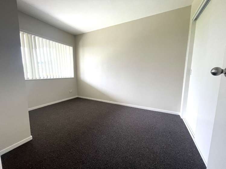 6/242 Great North Road Henderson_10