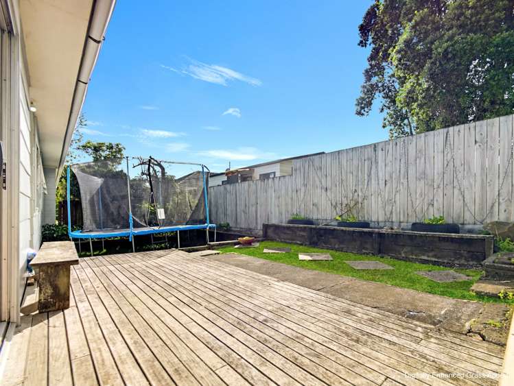 2/15A McIntyre Road Mangere Bridge_21