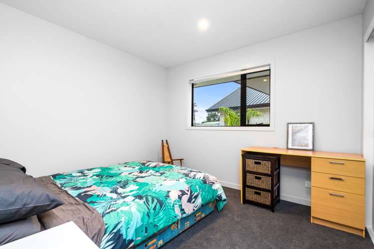 125 Marsden Bay Drive One Tree Point_16