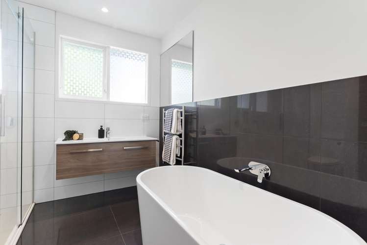 19 Cherry Road Bucklands Beach_18