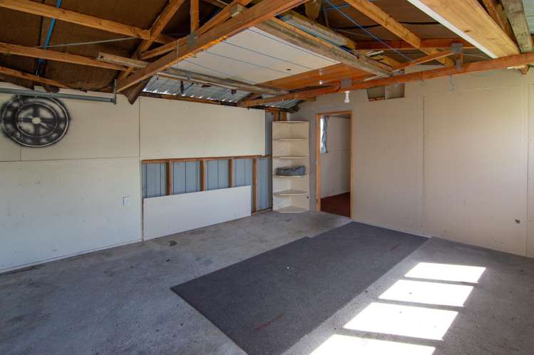 9 Pinedale Parade Milson_14