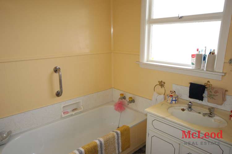 111 Alford Forest Road Allenton_8