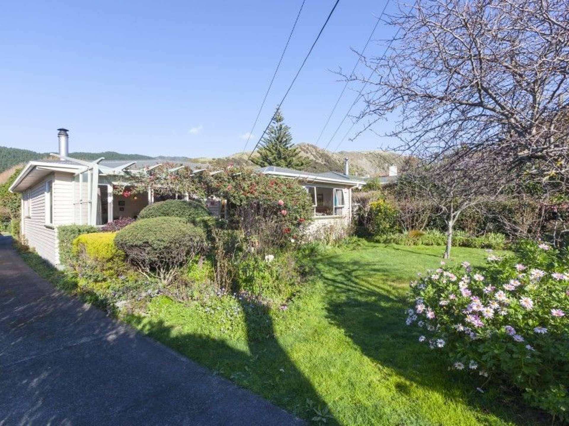 114 Tilley Road Paekakariki_0