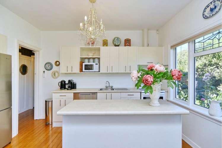 1/2 Barrington Street Somerfield_5