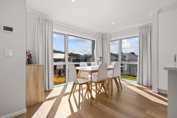 8 Hokioi Drive_4