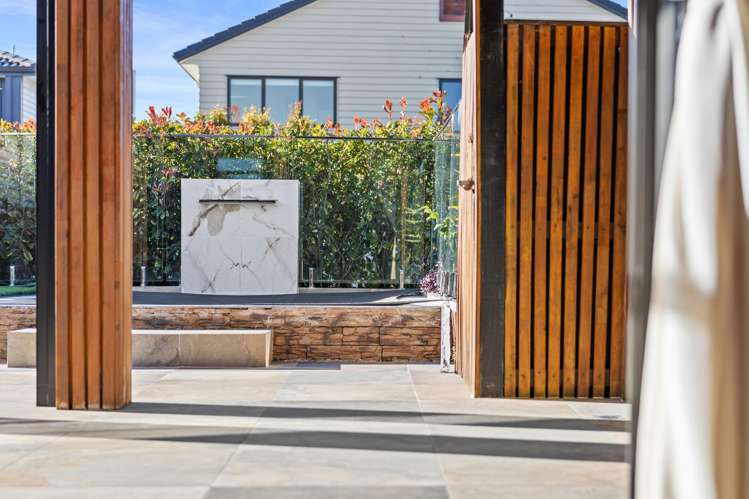 16 Lime Hill Rise Flat Bush_52