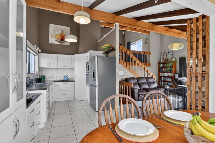 15 Colquhoun Place Dinsdale_3