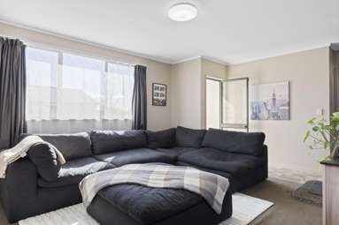 71B Grace Crescent_3
