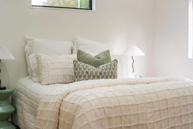 288 Grounsell Crescent Belmont_16