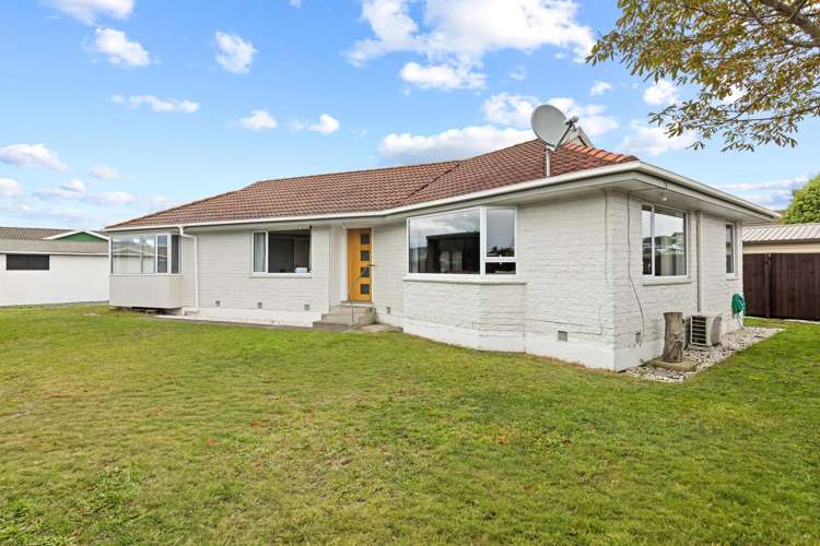 9 Fir Tree Lane Aranui_12