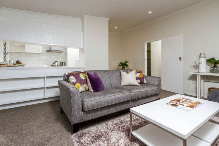 5/10 Blomfield Spa Takapuna_6