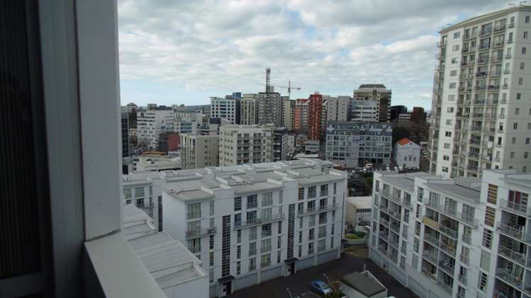 11B/15 City Road 10015_7