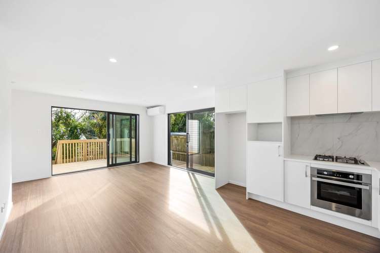 85A Rosier Road Glen Eden_1