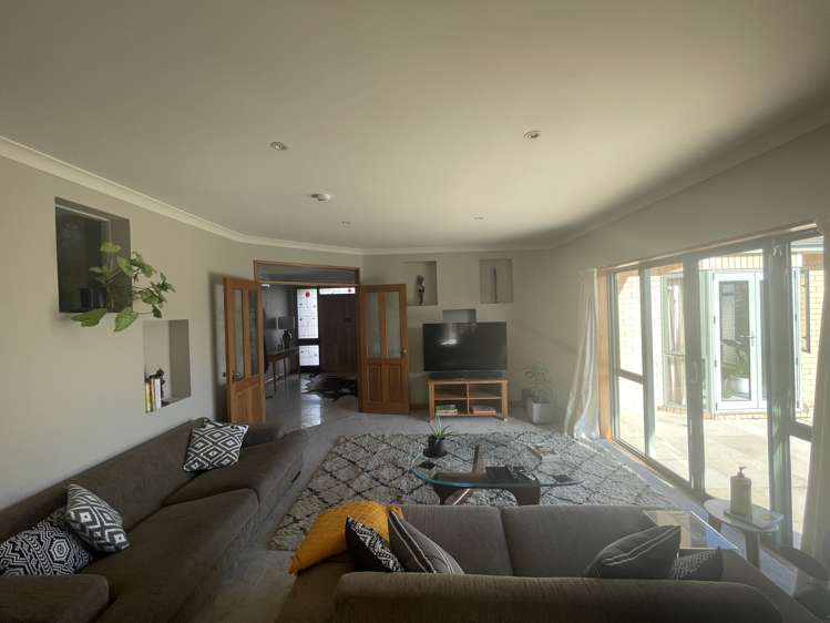 128 Lake Terrace Road Burwood_6