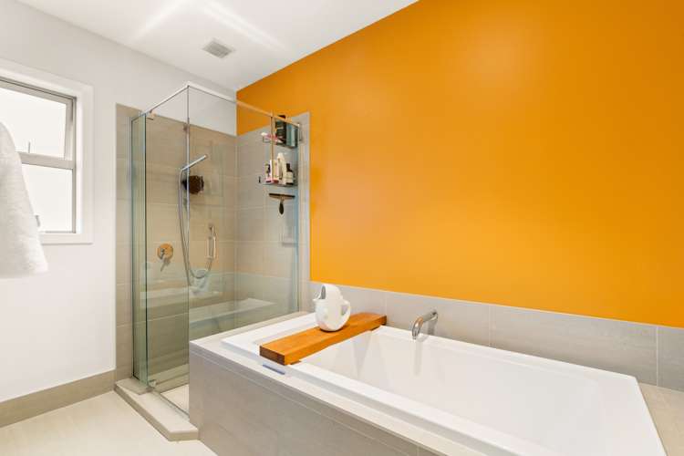 7 Wexford Street Albert Town_16