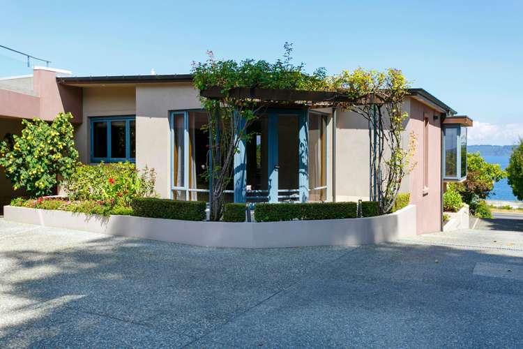 1/156 Lake Terrace Hilltop_3