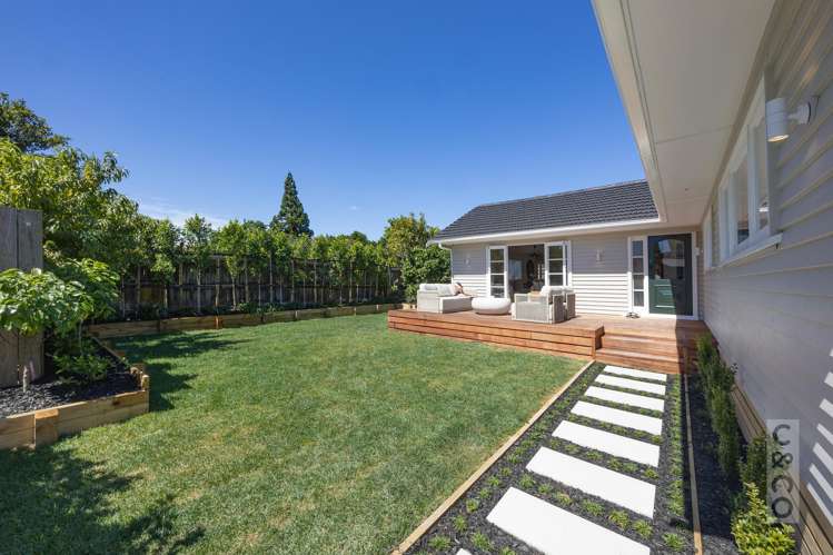 2 Queen Street Riverhead_9