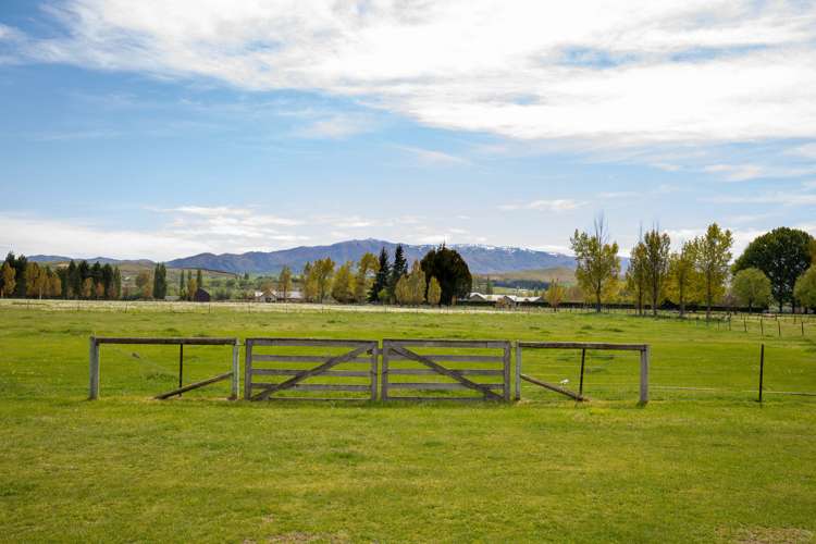 192 Fisher Lane Alexandra_24