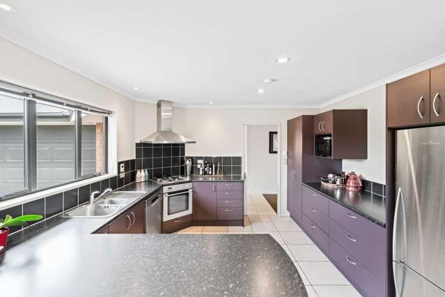 60 Kinsella Crescent Aidanfield_3