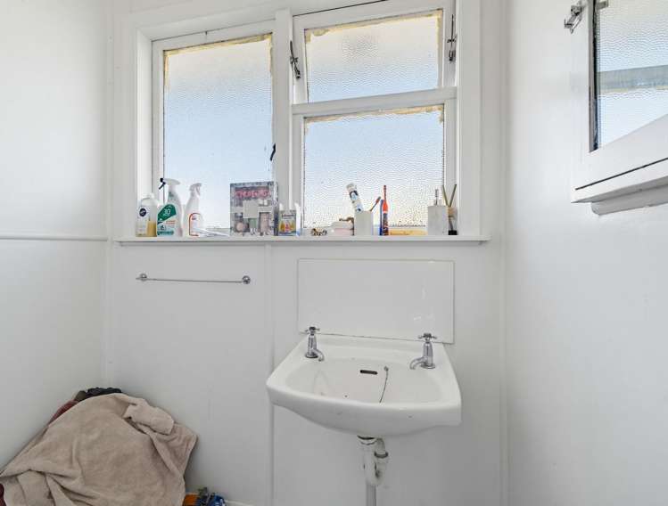 26 Wilson Crescent Highbury_13