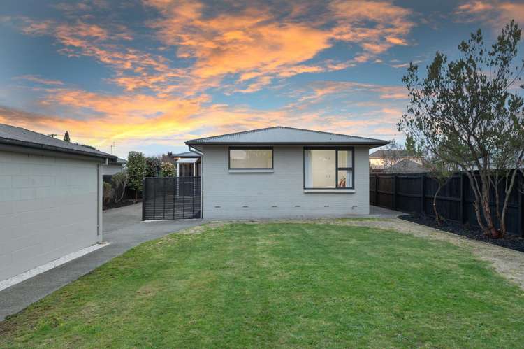 41 Teesdale Street Burnside_14