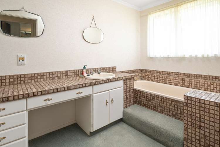 2 Solway Drive Witherlea_19