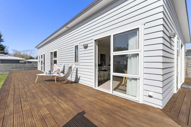 32 Sackville Street Martinborough_17