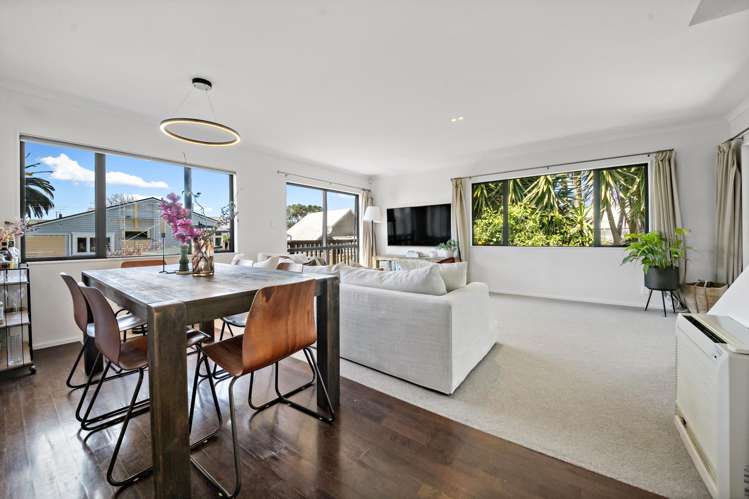 2/23 Stafford Road Northcote Point_8