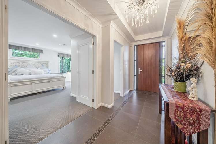8 Benzie Avenue Wallaceville_22