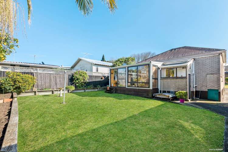 183 Mount Smart Road Onehunga_4