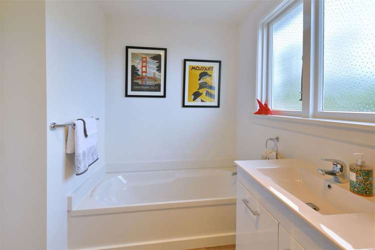 1275 Main North Road Waikuku_10