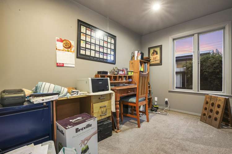 6 Cleghorn Street Redwoodtown_12