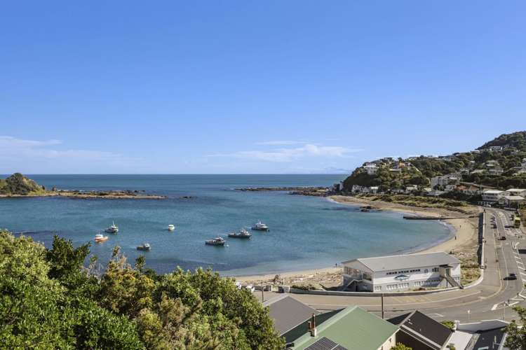 10 Linwood Way Island Bay_11