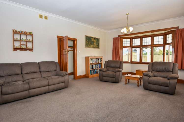 15 Brown Avenue Carterton_12